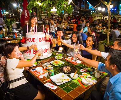 TRẢI NGHIỆM THỰC KHÁCH